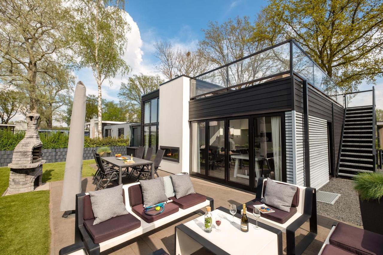 Cube Elite mit Meerblick am Strand im EuroParcs Bad Hoophuizen Hulshorst Exterior foto